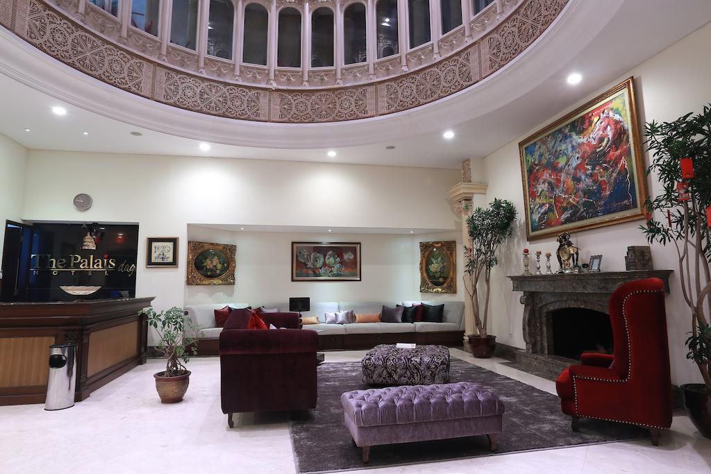 The Palais Hotel Dago Bandung Buitenkant foto